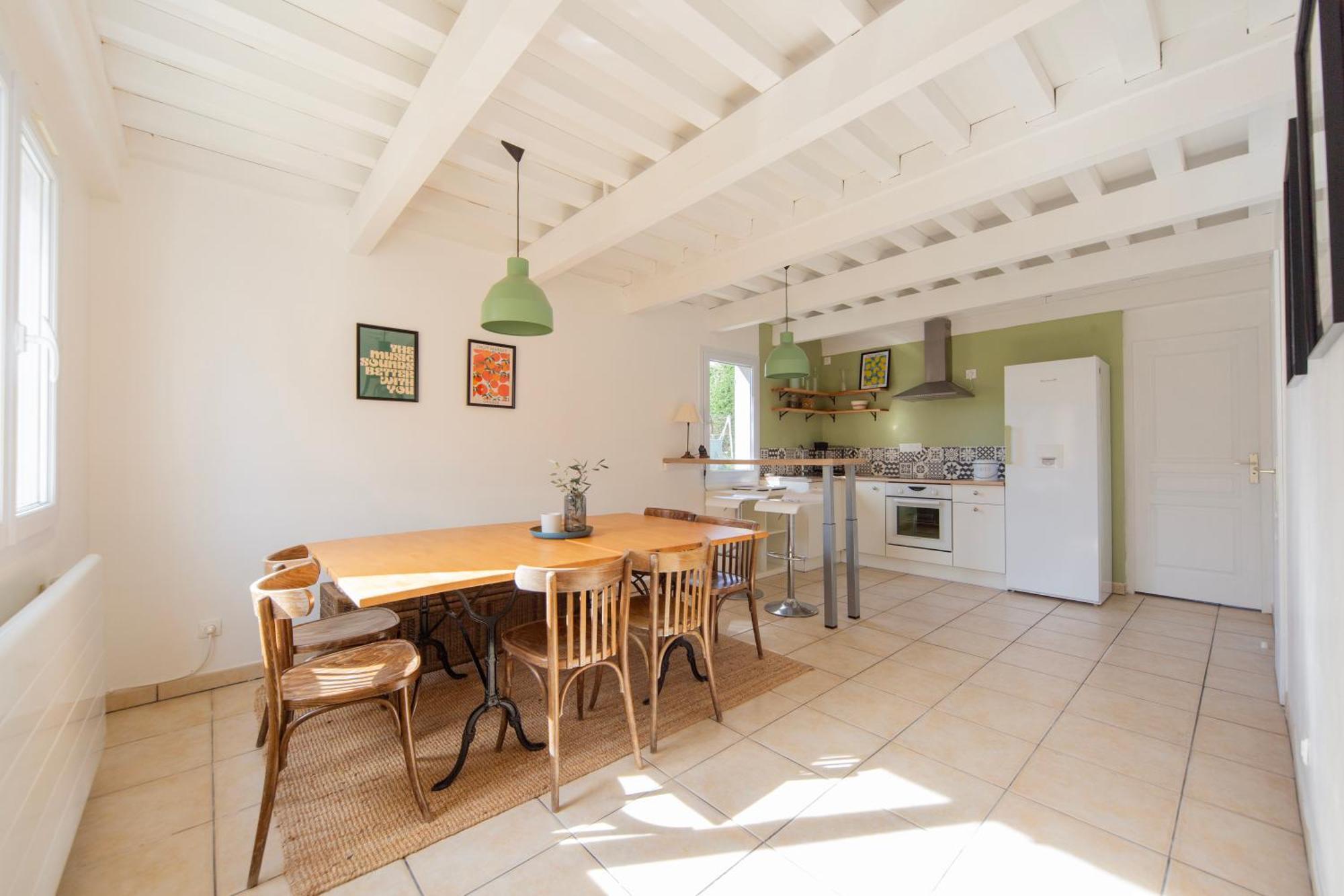 Panda Home Quincie-en-Beaujolais Exterior photo